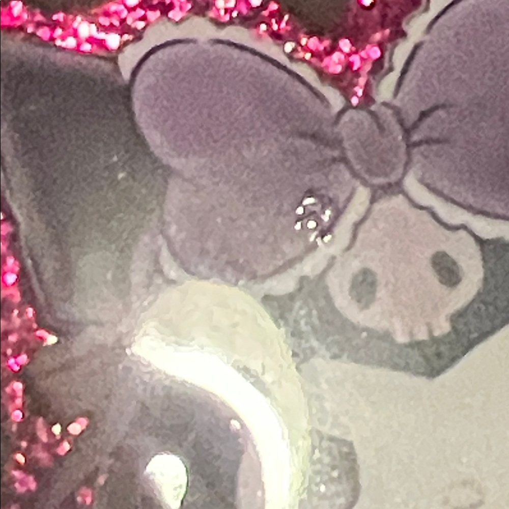 Kuromi badge reel - Picture 3 of 5